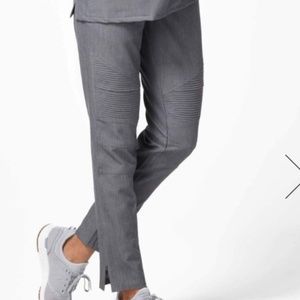 FIGS Kanye Moto Scrub Pant, size small